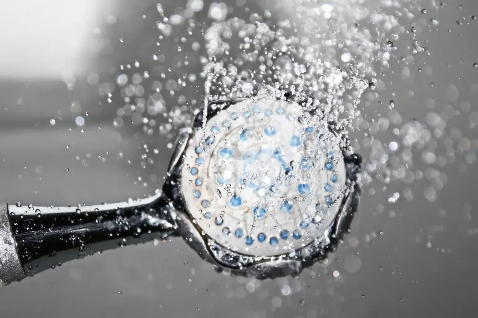 Showerhead limescale